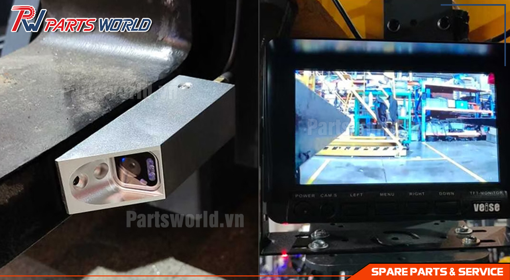 Camera xe nâng 12 Forklift pallet fork camera